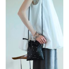 【残り一点】Studs Drawstring Mobile Tote Bag