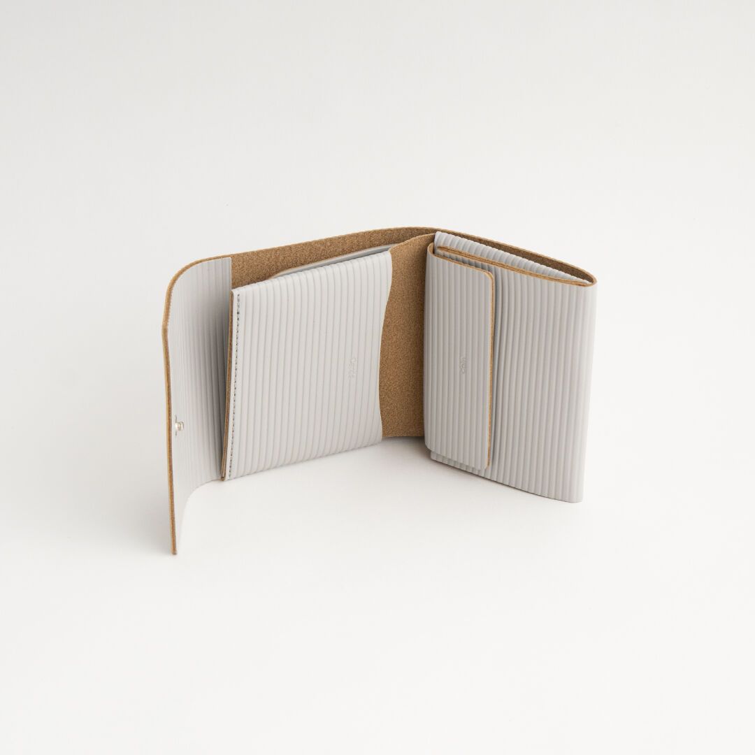 【残り一点】Cardboard Short Wallet