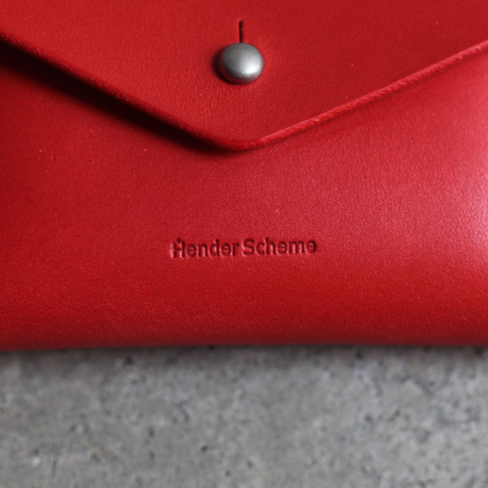 【残り一点】One Piece Card Case(RED)