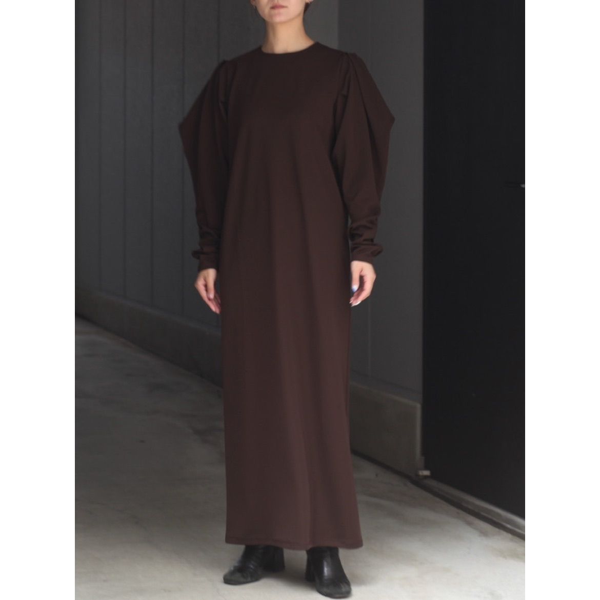 【残り一点】Drape Sleeve Cut Dress