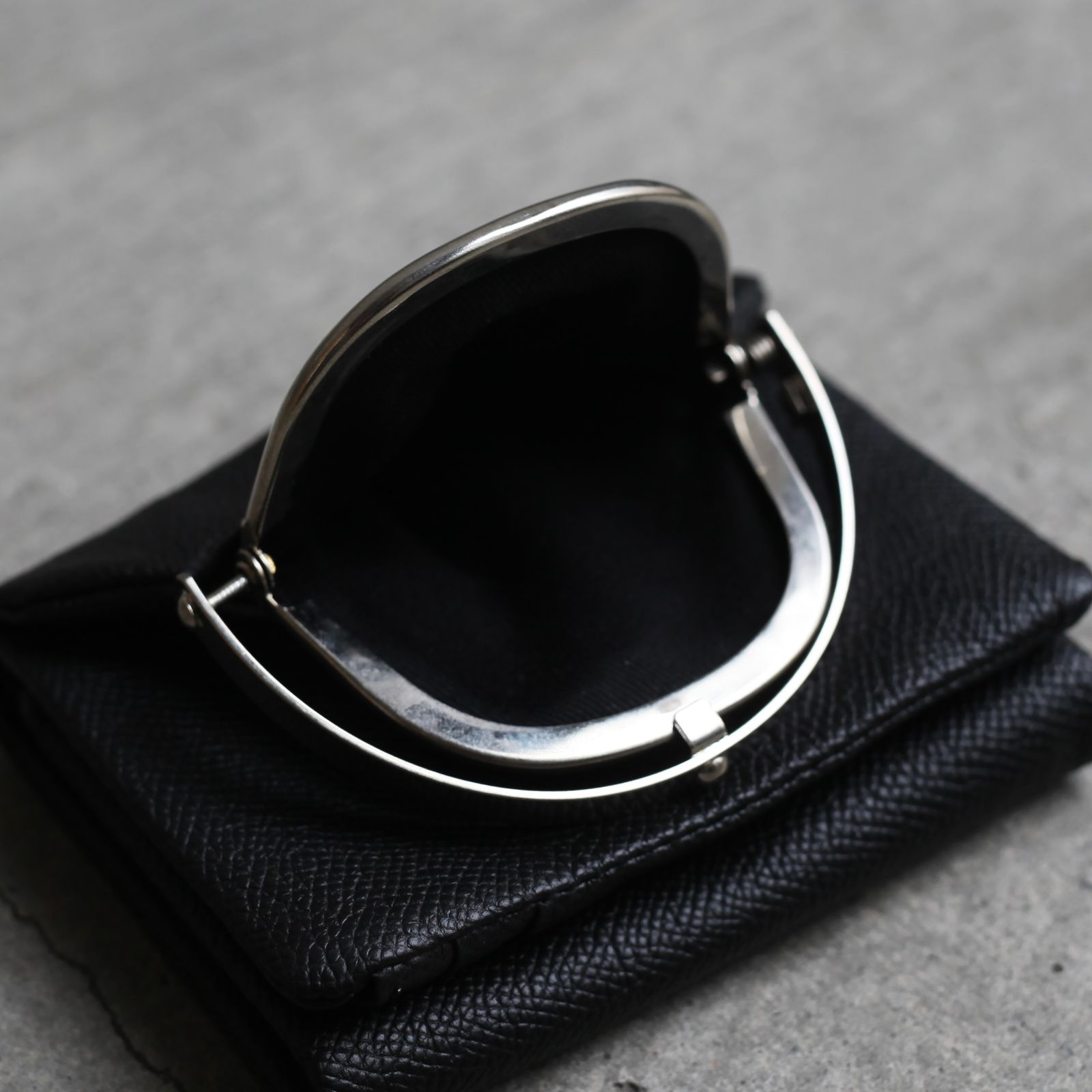 【残りわずか】Frame Trifold Wallet(ODD_COW)