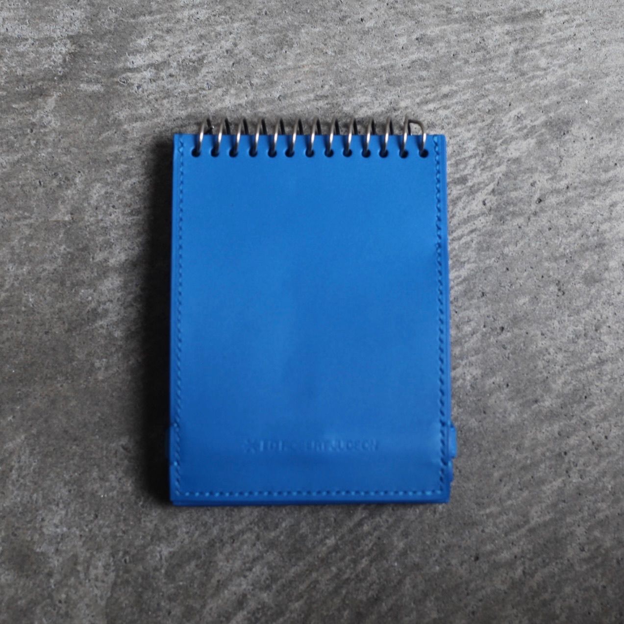 【残り一点】Coil Spring Wallet(MEMO_COW)