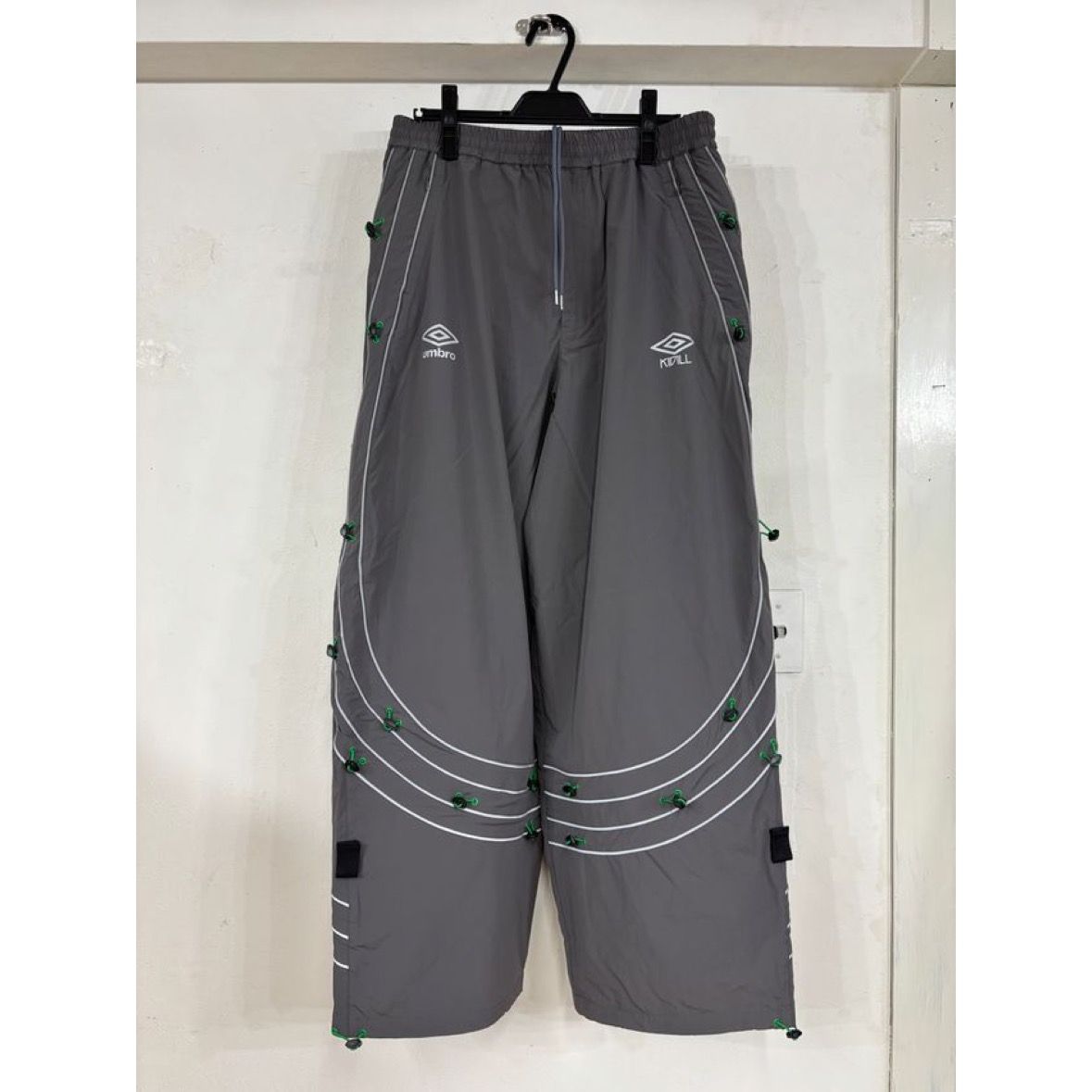 【残り一点】Wizard Track Pants