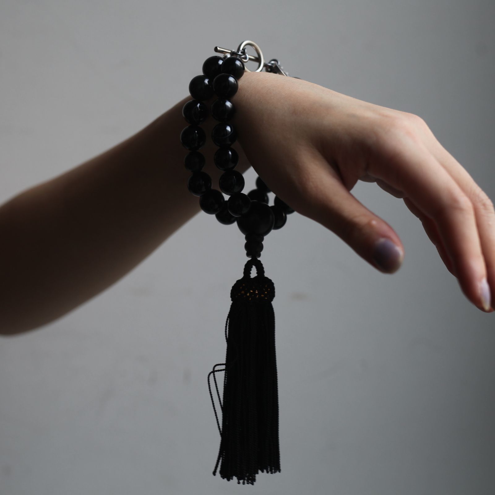 SOSHIOTSUKI - 【残りわずか】Double Juzu Bracelet(LIGHT BLACK) | ACRMTSM ONLINE  STORE