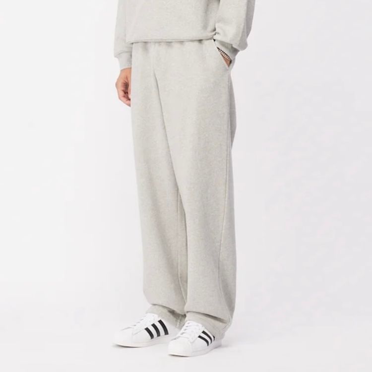 【残り一点】Cursive Small Logo Sweatpants