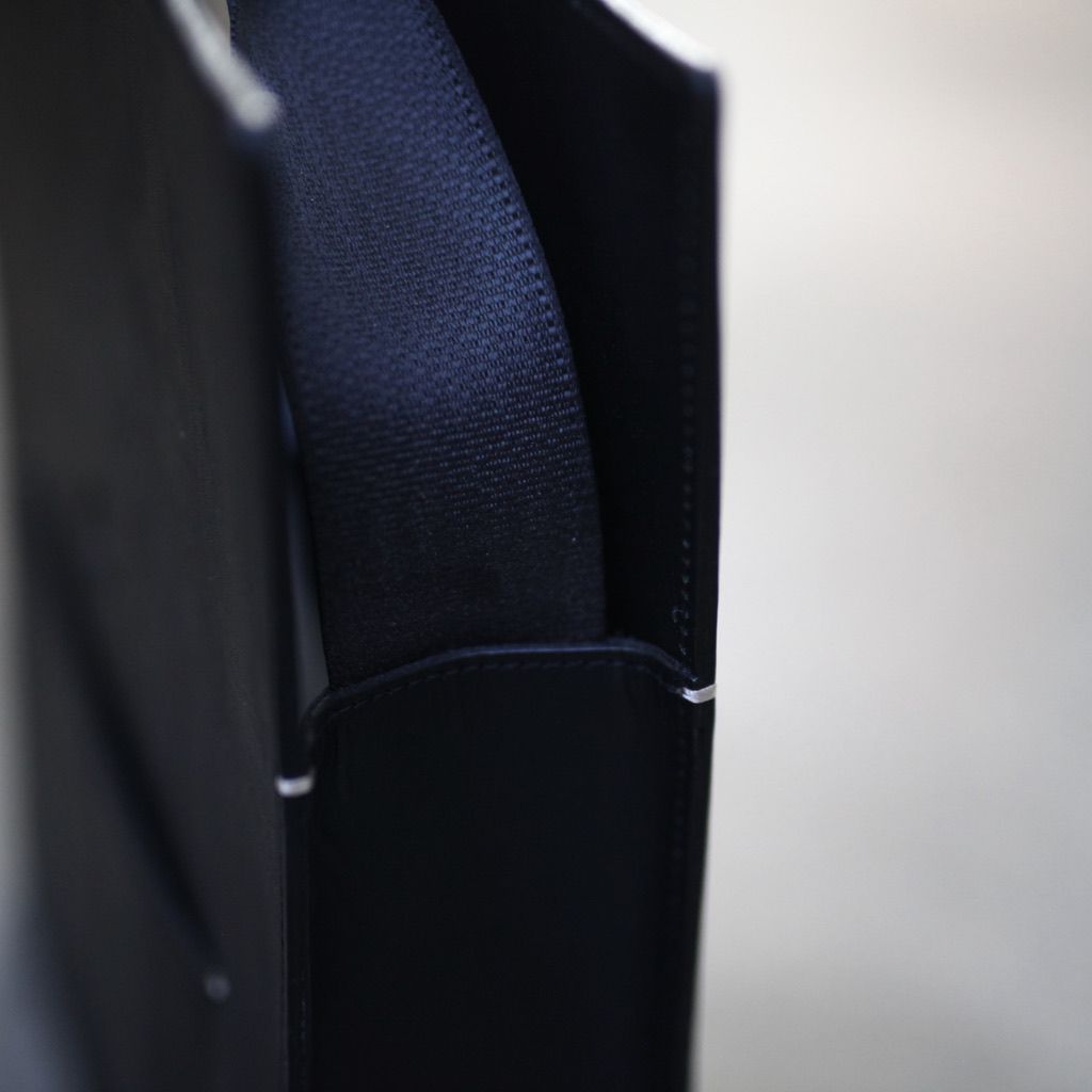 【残り一点】Box Tote