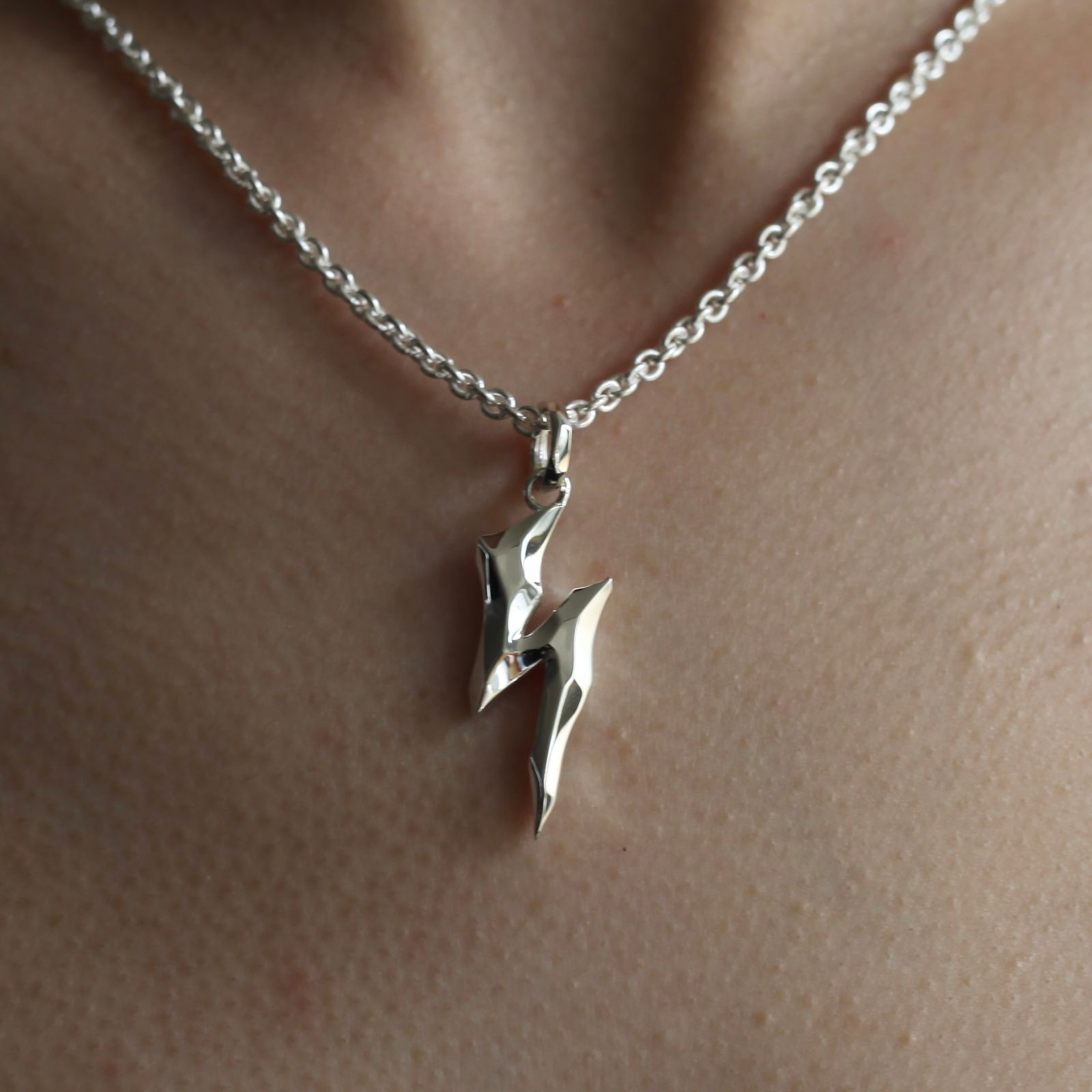 【お取り寄せ注文可能】Lightning Pendant_L