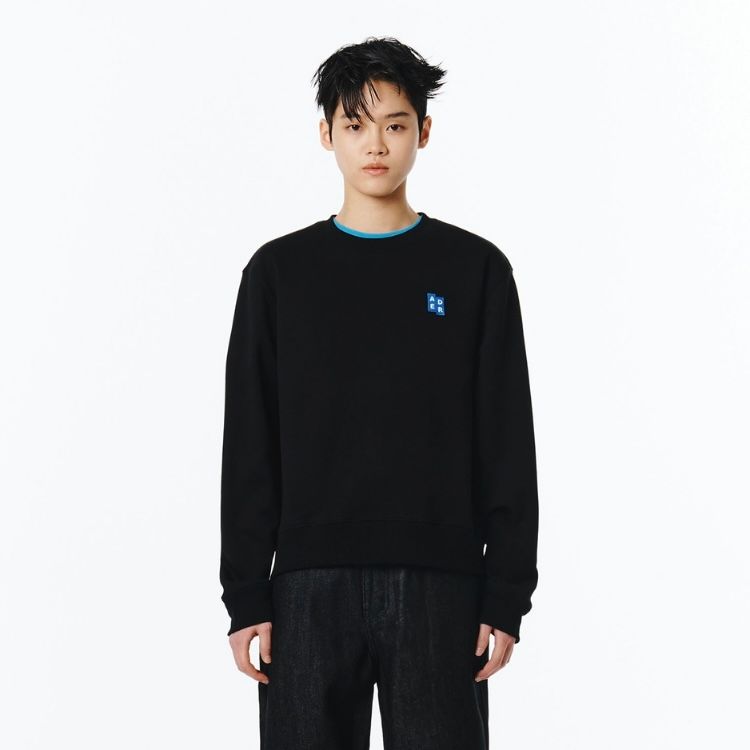 【残り一点】Sig; BL Tag Sweatshirt 01