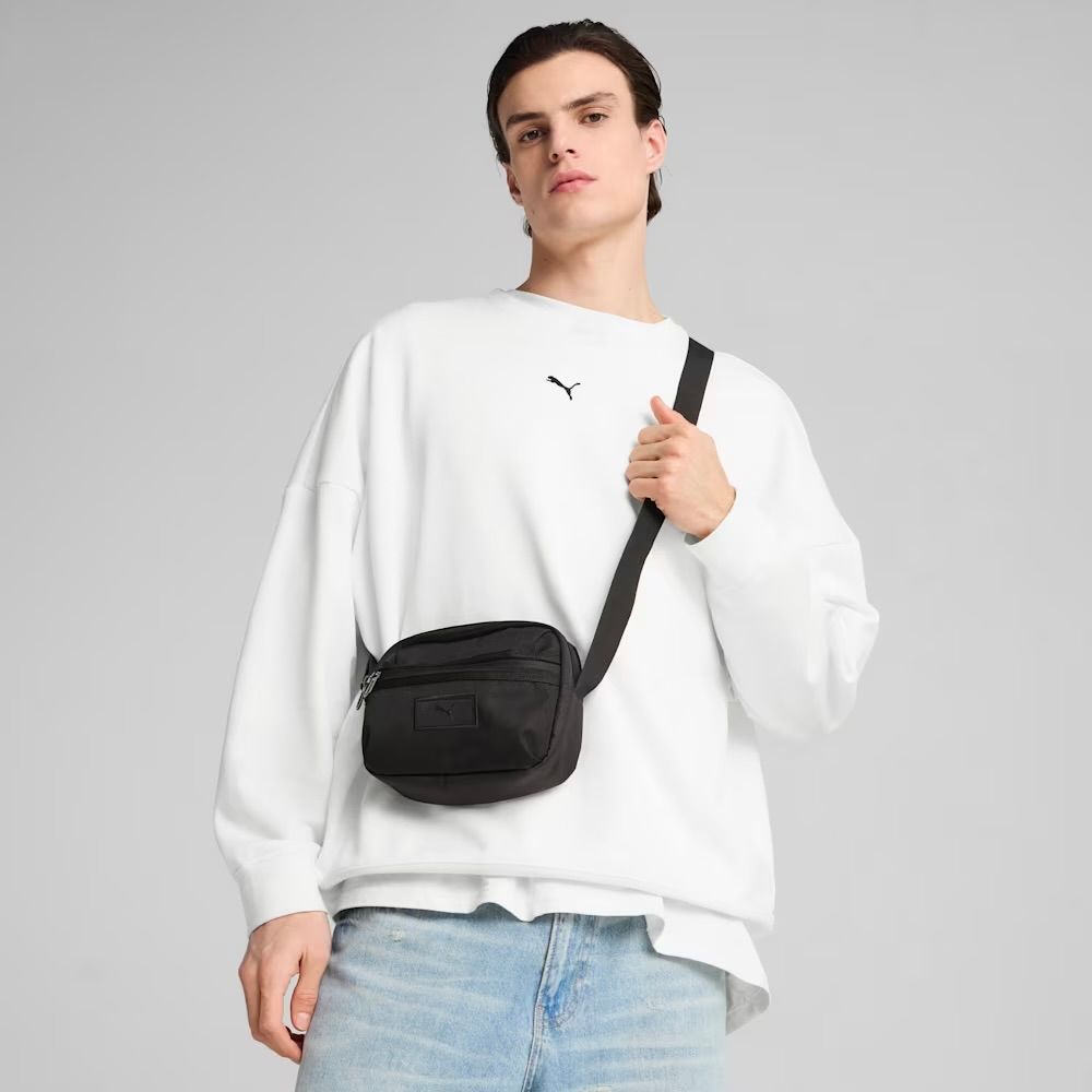 【残り一点】Essentials Crossbody Bag