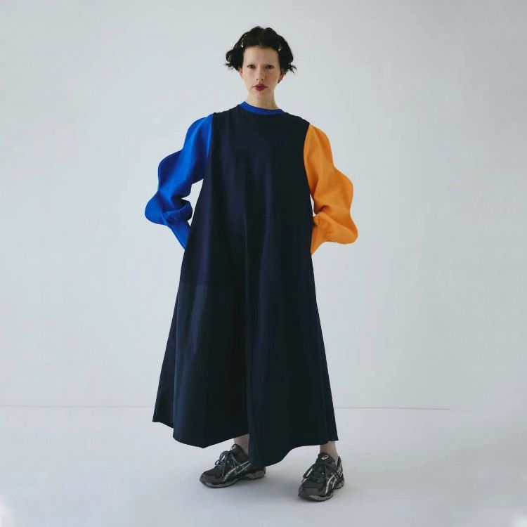 【残り一点】Mountain Sleeve Docking Dress