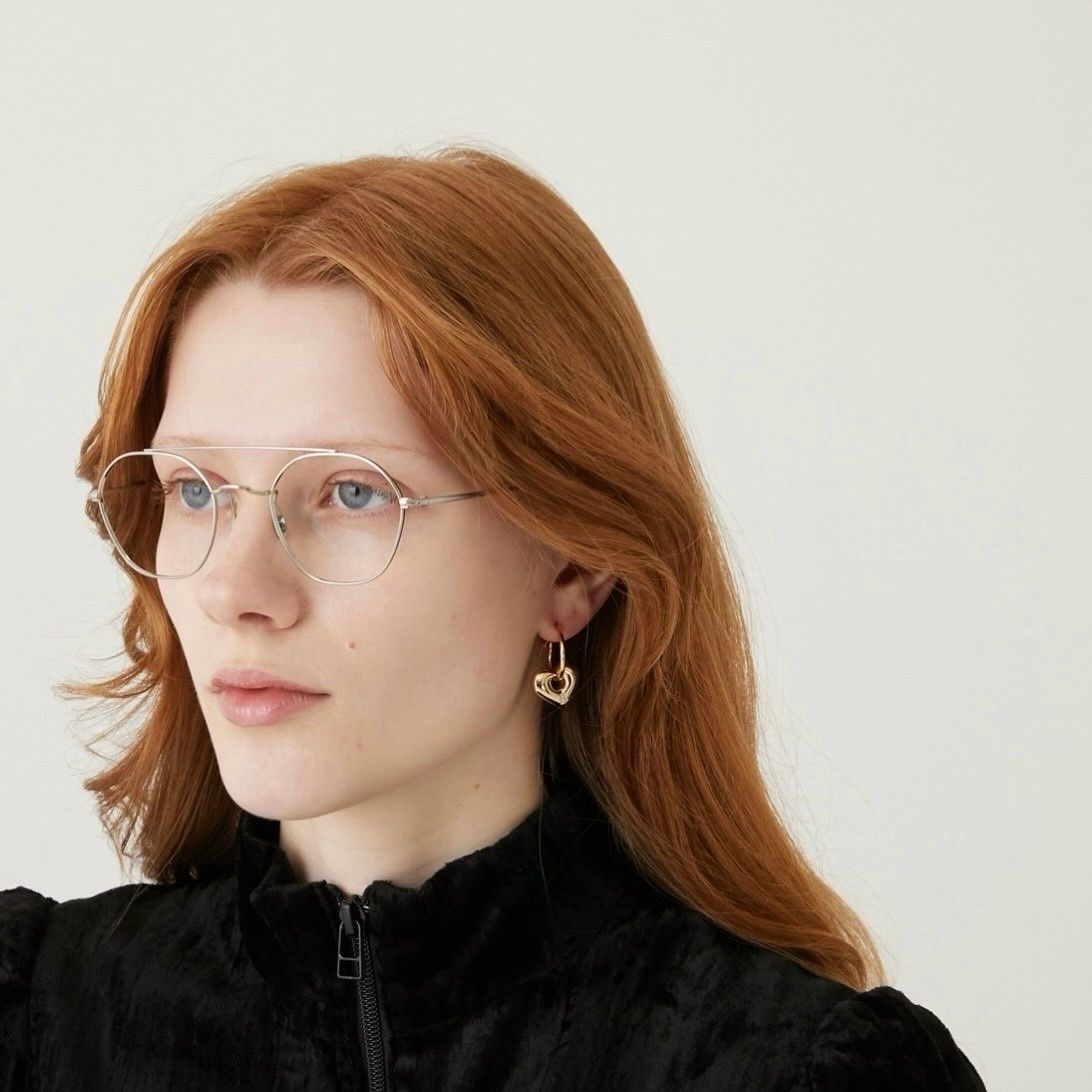 【残り一点】BB Logo Earrings(GOLD_両耳用)