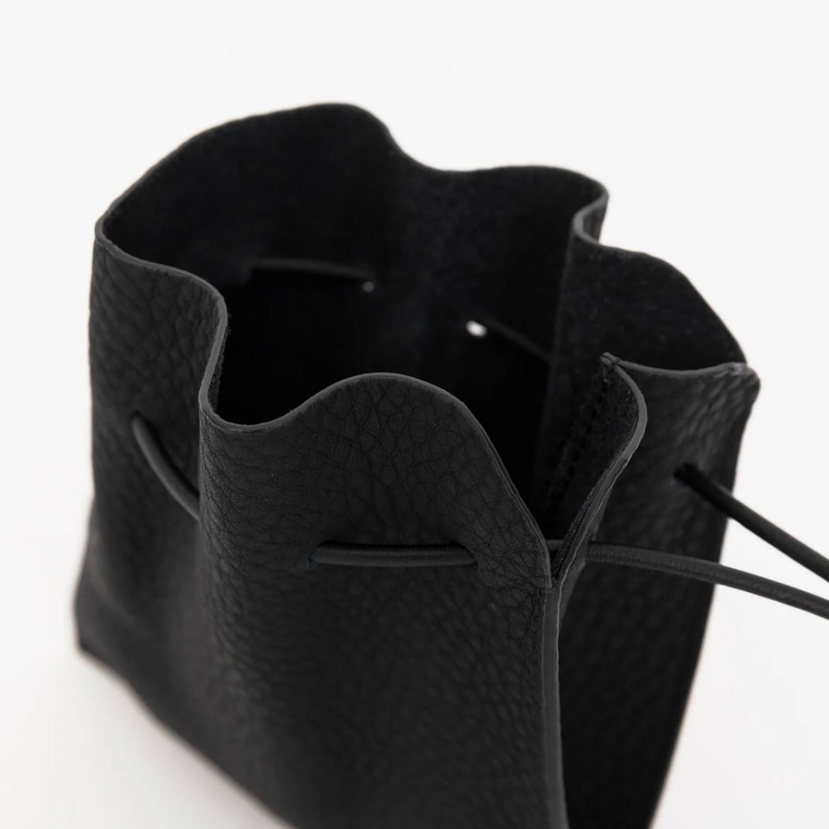 【再販売通知受付可能】Herrie Kinchaku Pouch_XXS(DIPLO SKY)