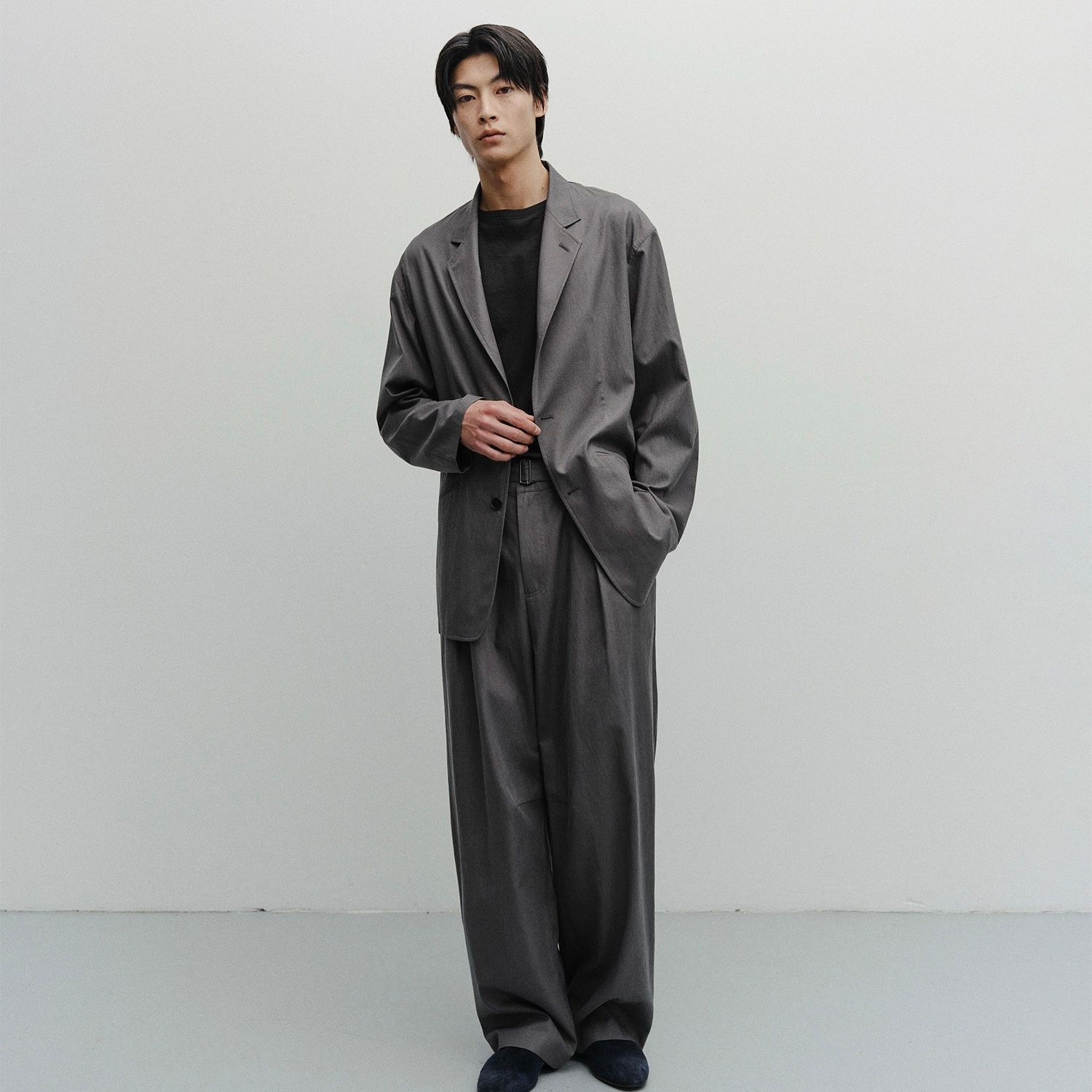 【残り一点】Structure Tencel Slacks