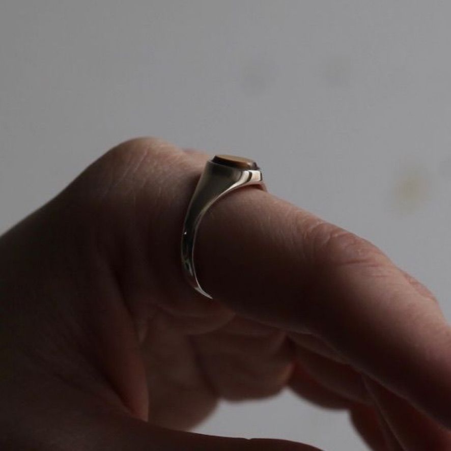 【残り一点】Signet Oval Ring S(TIGER EYE)