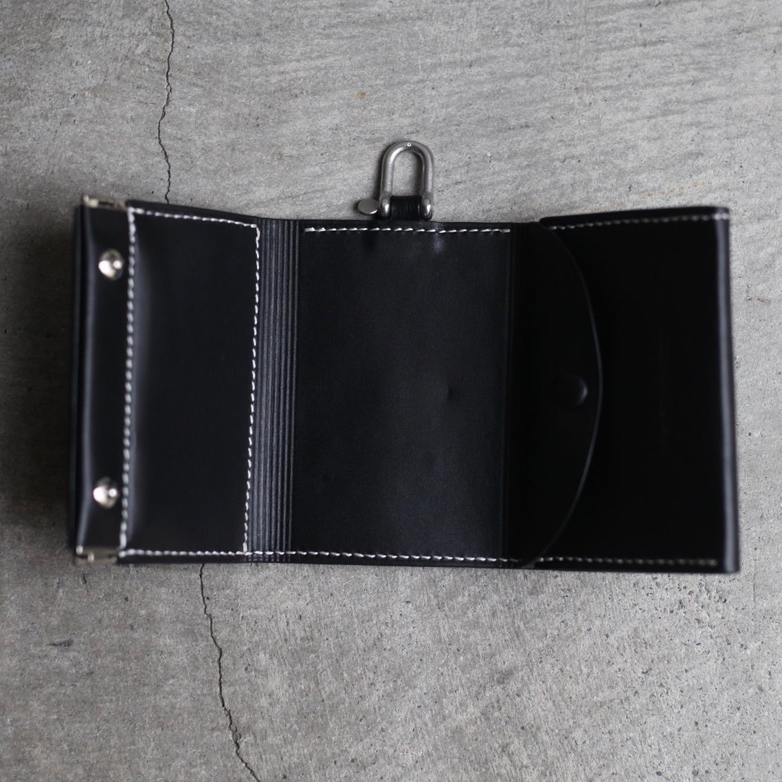【残り一点】Shackle Trifold Wallet(DERRICK)