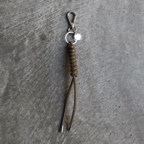 【残りわずか】Cristy Snakeknot Charm(STCOW)