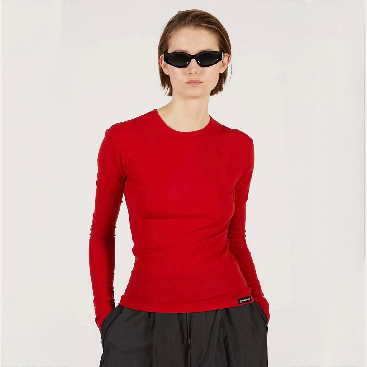 【残り一点】ダブルネックレイヤードトップ