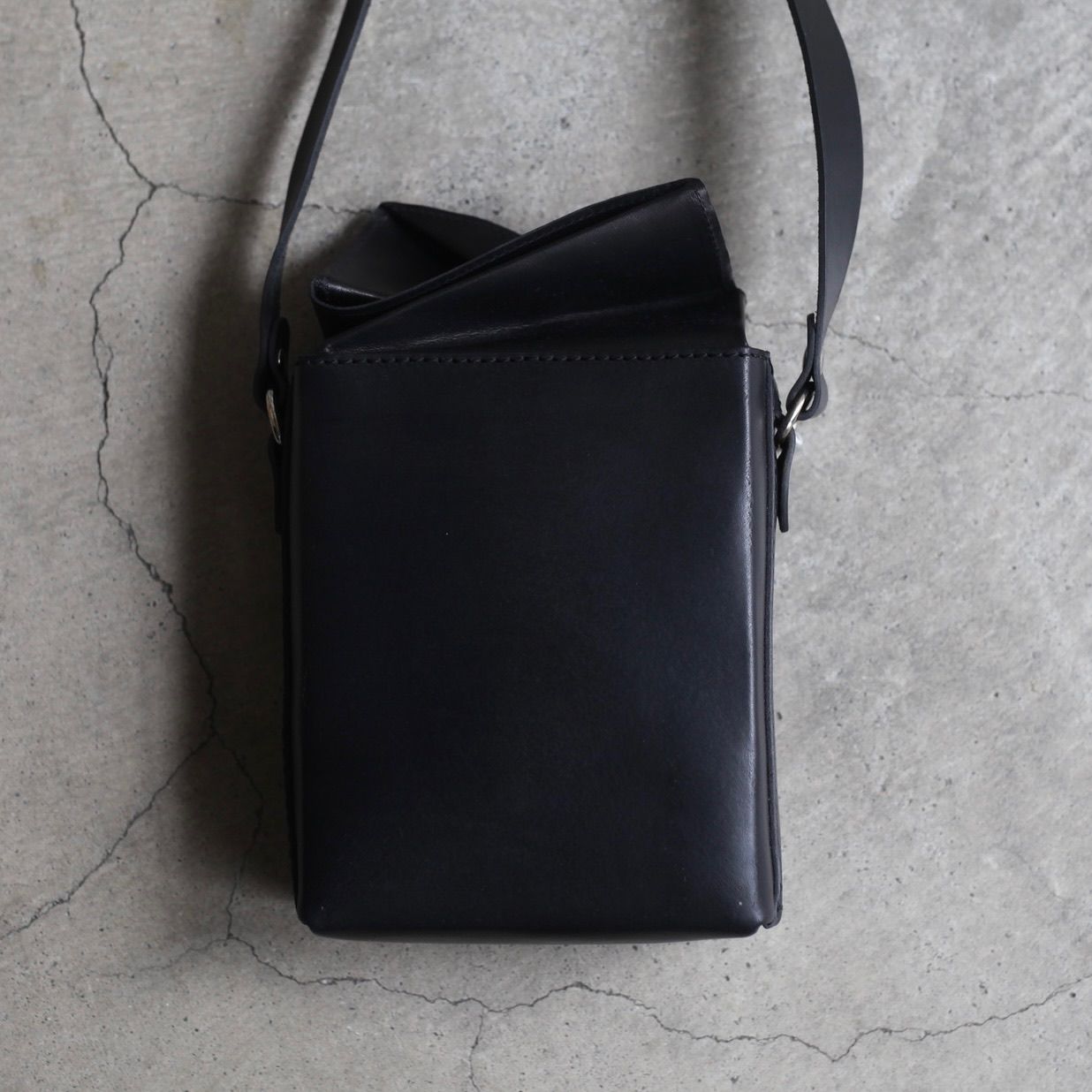 【残り一点】Square Bucket Bag