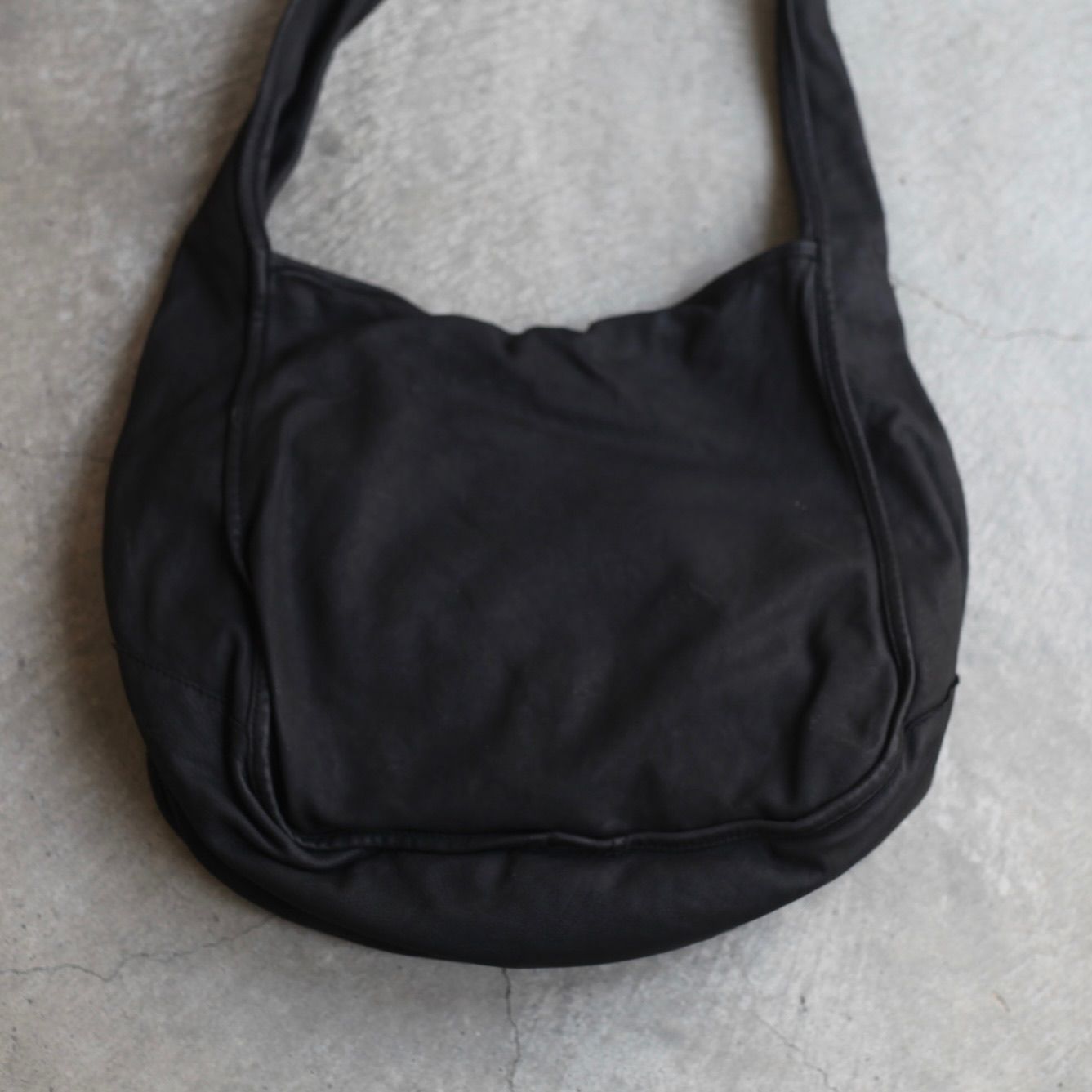 【残り一点】Soft Calf Leather Crossbody