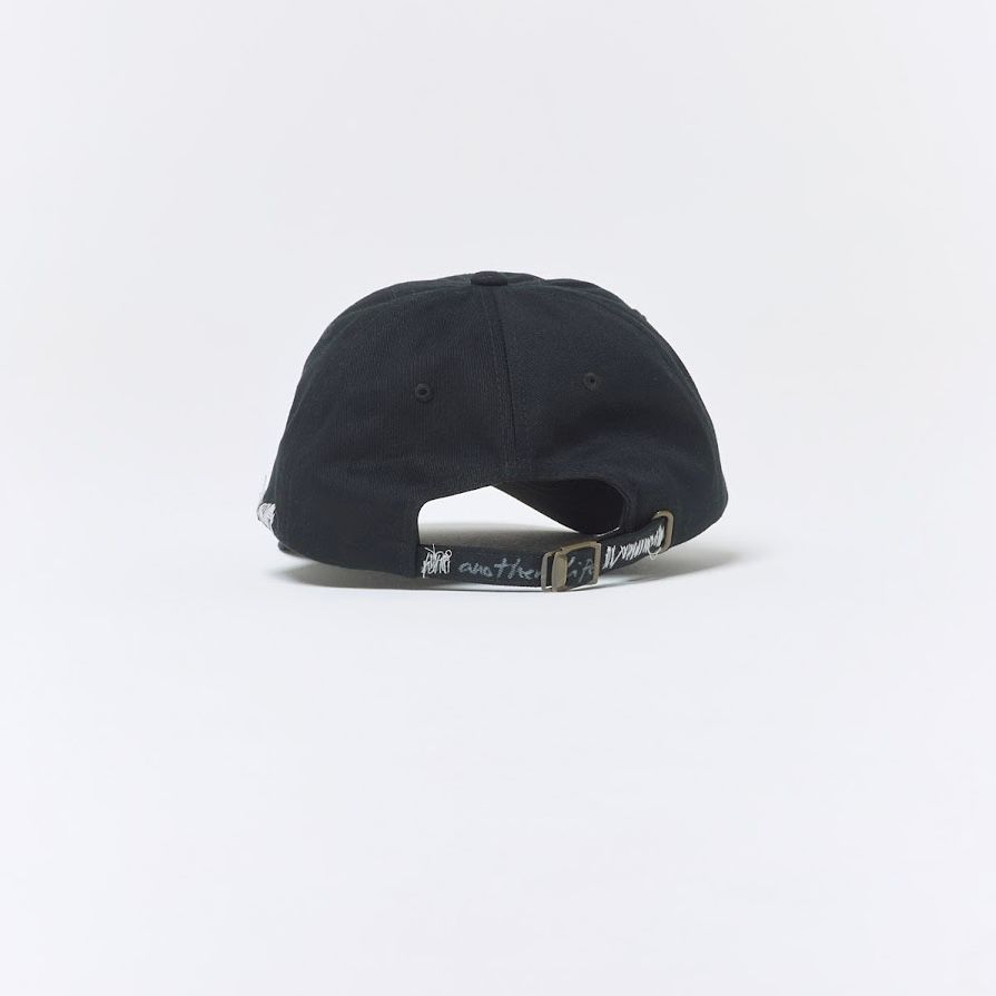 【残り一点】Metal Logo Crossed-Out Cap
