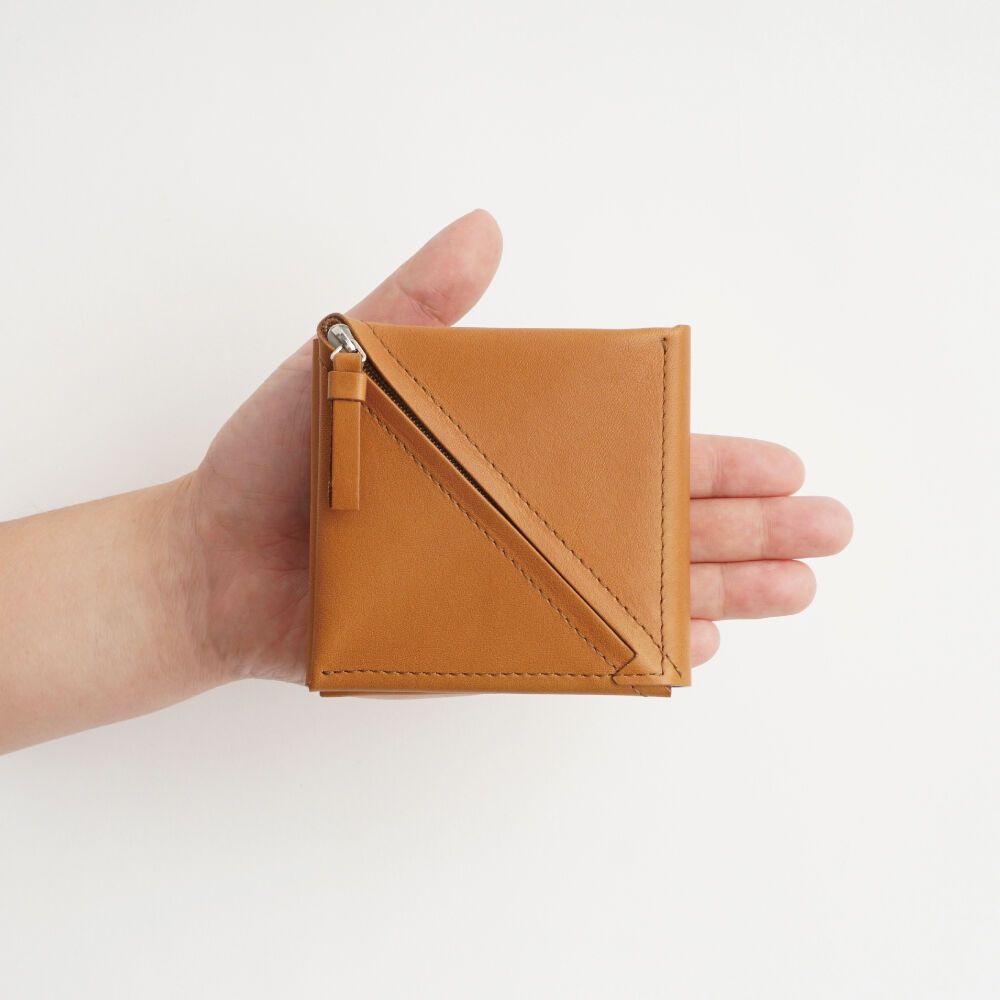 【残り一点】Slant Short Wallet