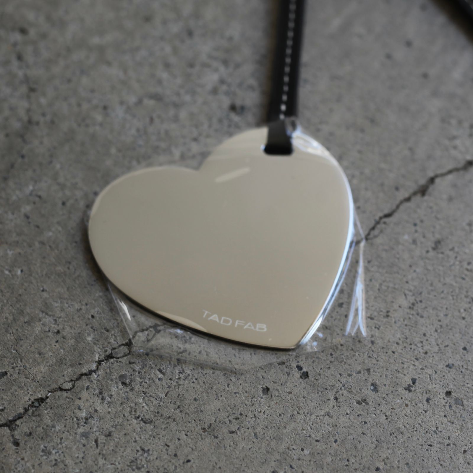 【残り一点】CARD HOLDER(BOX LEATHER)