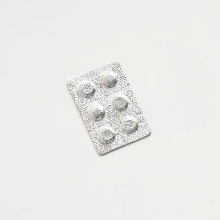 【残り一点】Leather Magnet “TABLET”