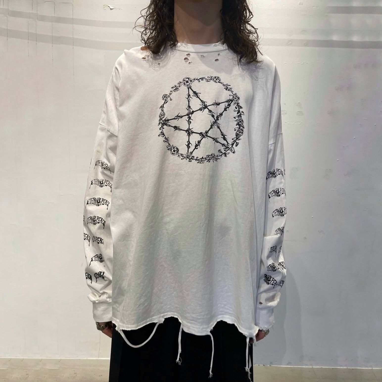 【残り一点】Wire Star Long Sleeve T-Shirt