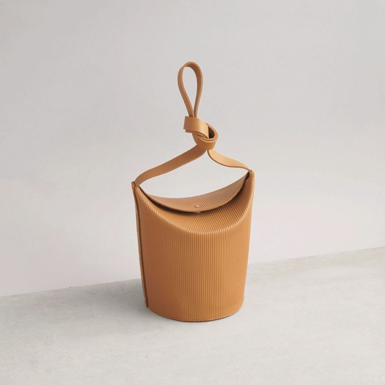 irose - 【残り一点】Cardboard Tube Shoulder Bag | ACRMTSM ONLINE STORE