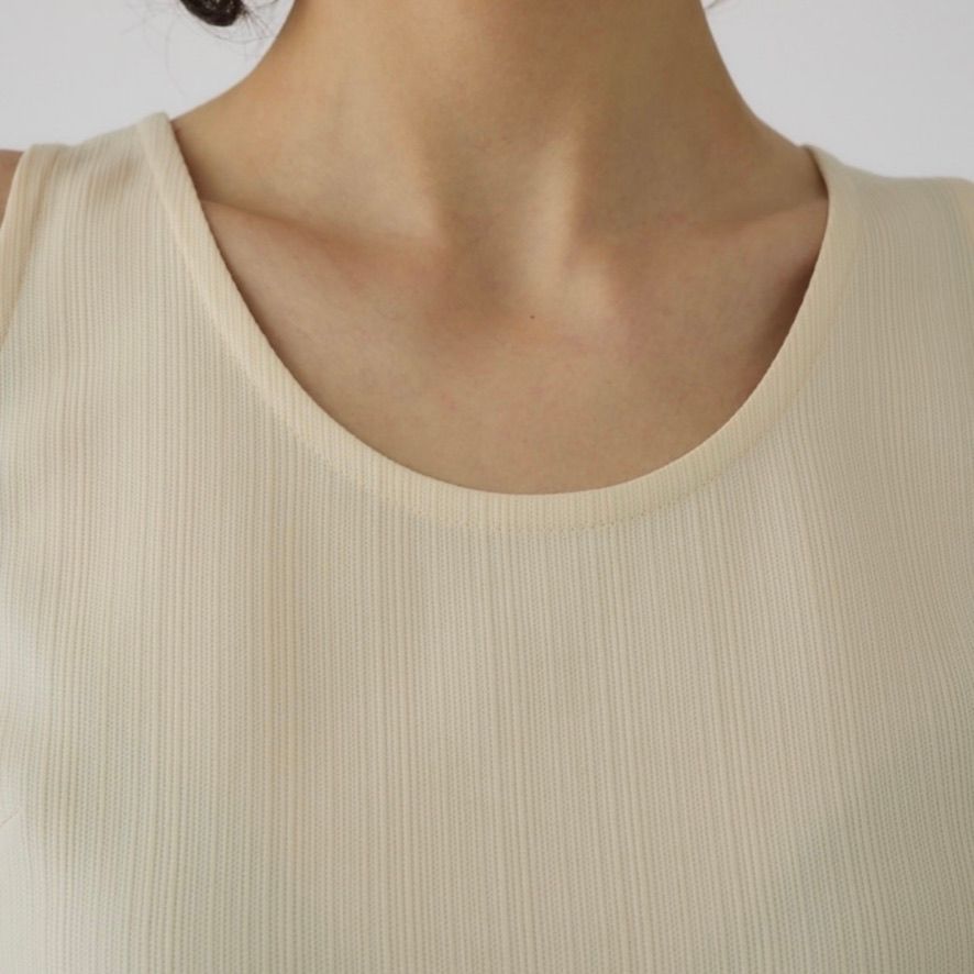 【残り一点】Scoop 2way Neckline Tank