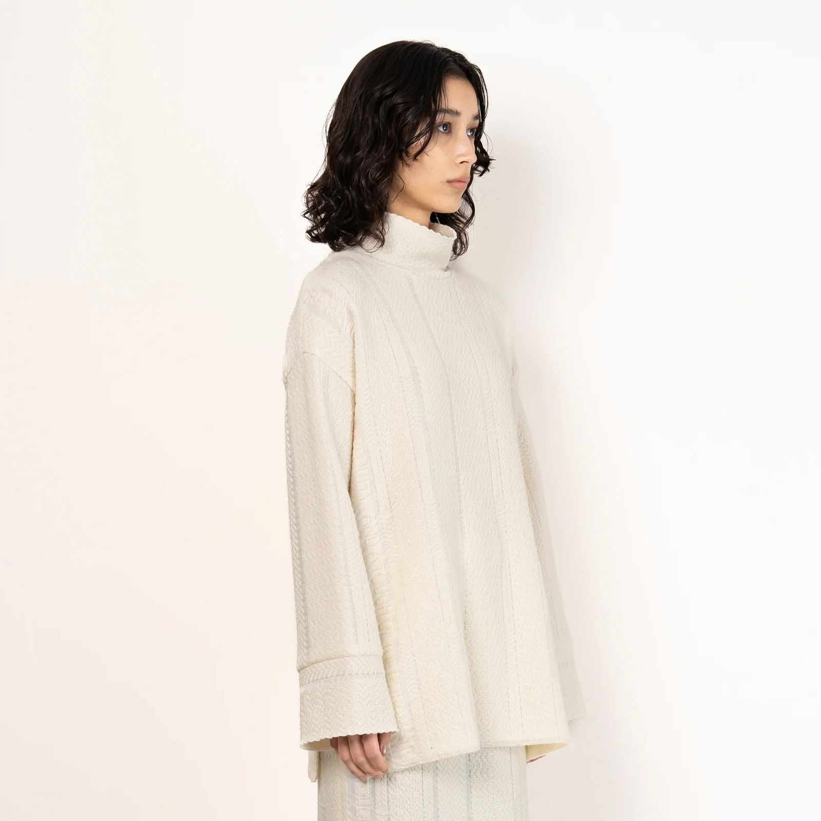 【残り一点】Inlay Stich High Neck Sweater