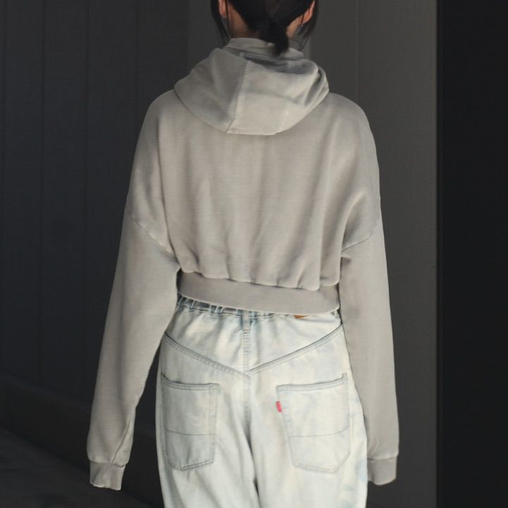 【残りわずか】Cropped Full Zip
