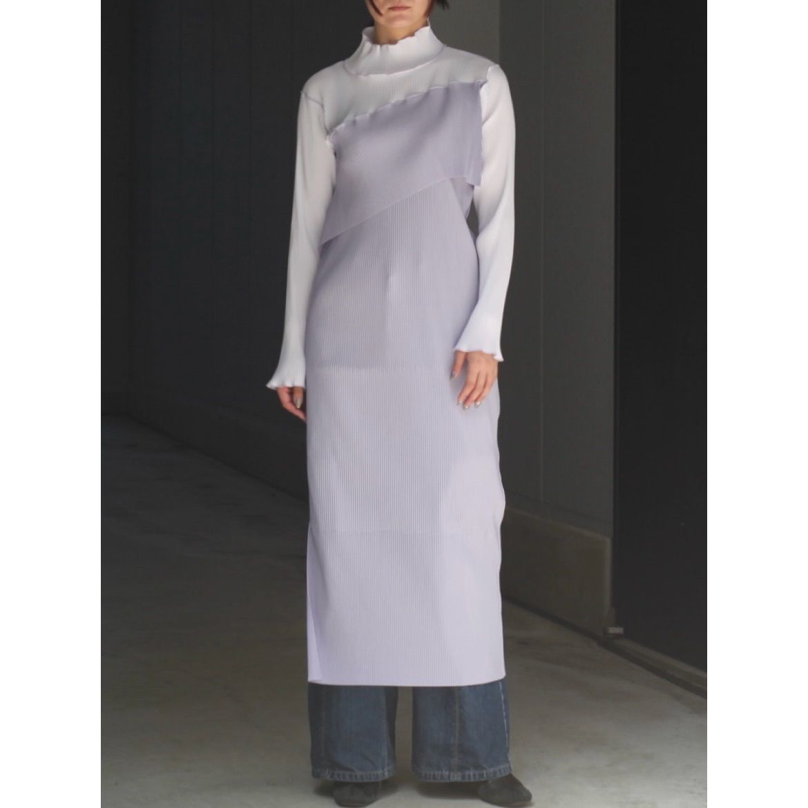 【残り一点】Spiral Wave Long Sleeve Dress High Neck Type