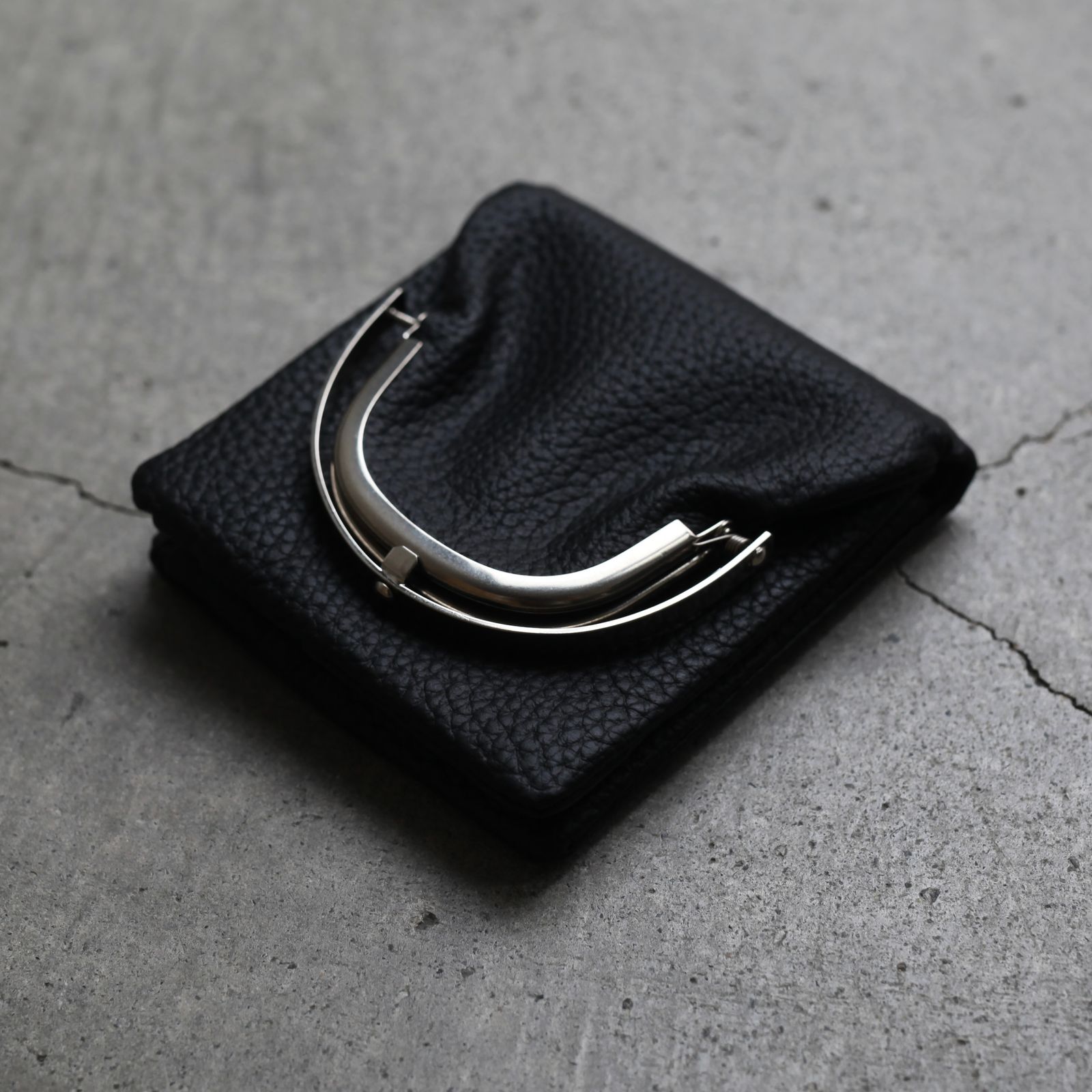 【残り一点】Frame Half Wallet(ODD_COW)