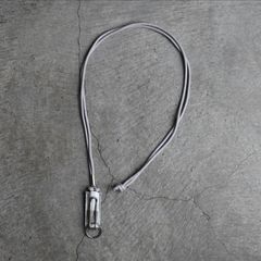 【残り一点】Spring Clip Neck Holder(CLIX_PEBBLE GRAIN)