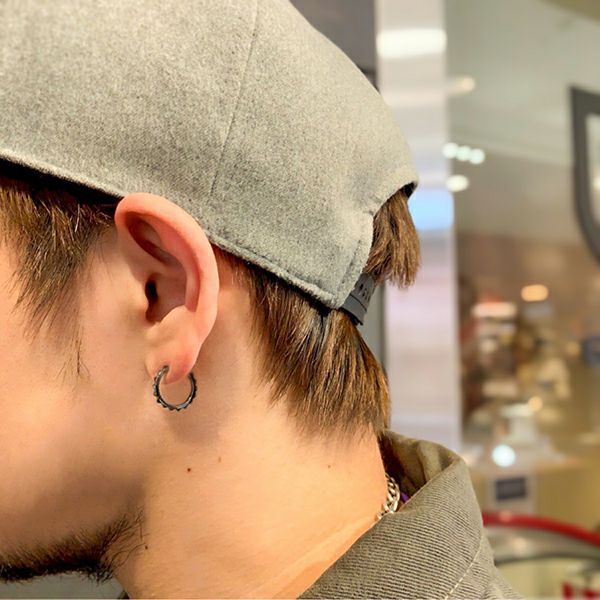 【お取り寄せ注文可能】Multiple Studs Pierce_L(BLACK)