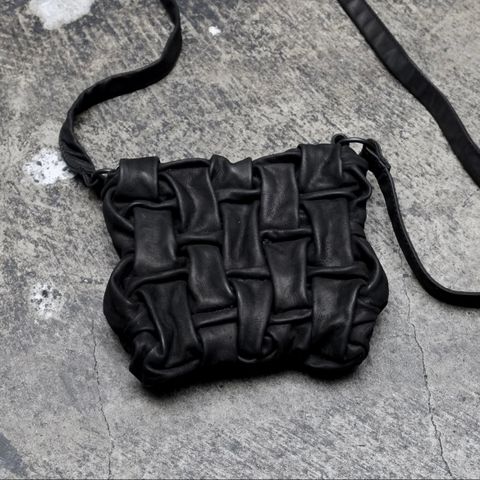 【お取り寄せ注文可能】Hand Smock Mini Shoulder Bag
