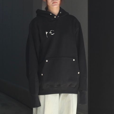【残り一点】Armor Hoodie
