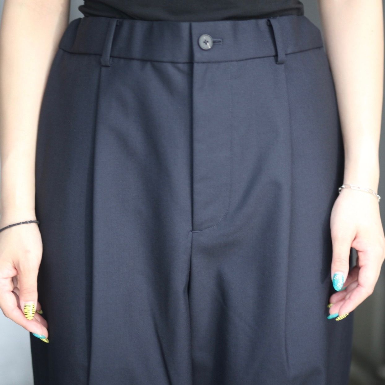 【残り一点】Wool Tropical Loose Fit Pants