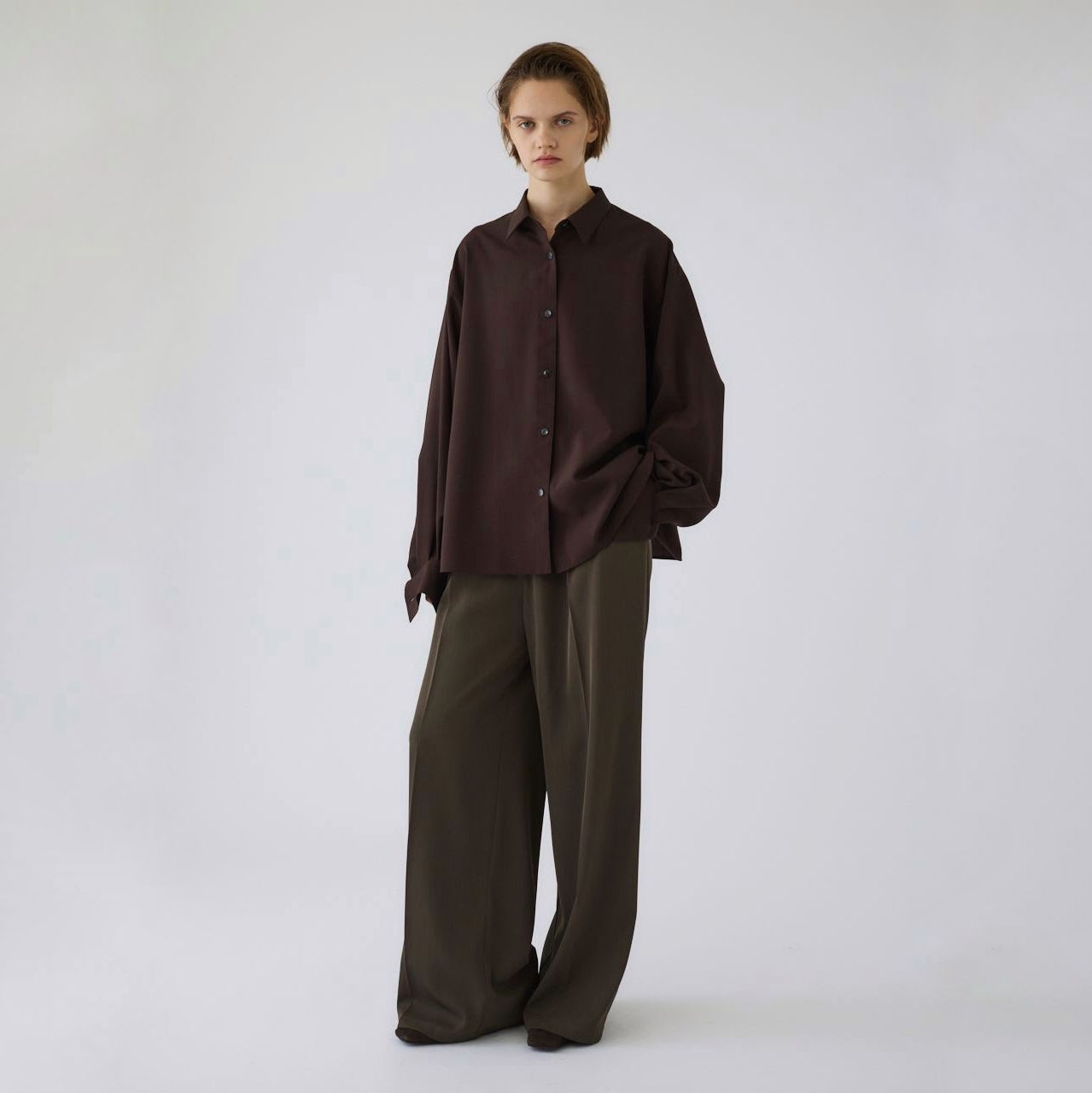 【残り一点】Round Cuff Blouse