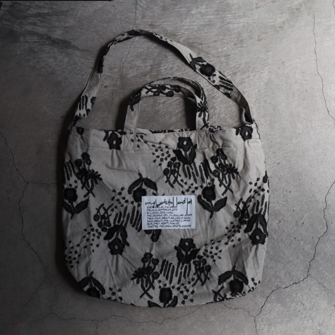 バッグ my beautiful landlet WOOL TOTE BAG MY BEAUTIFUL LANDLET WOOL TOTE BAG – TOYASIDO