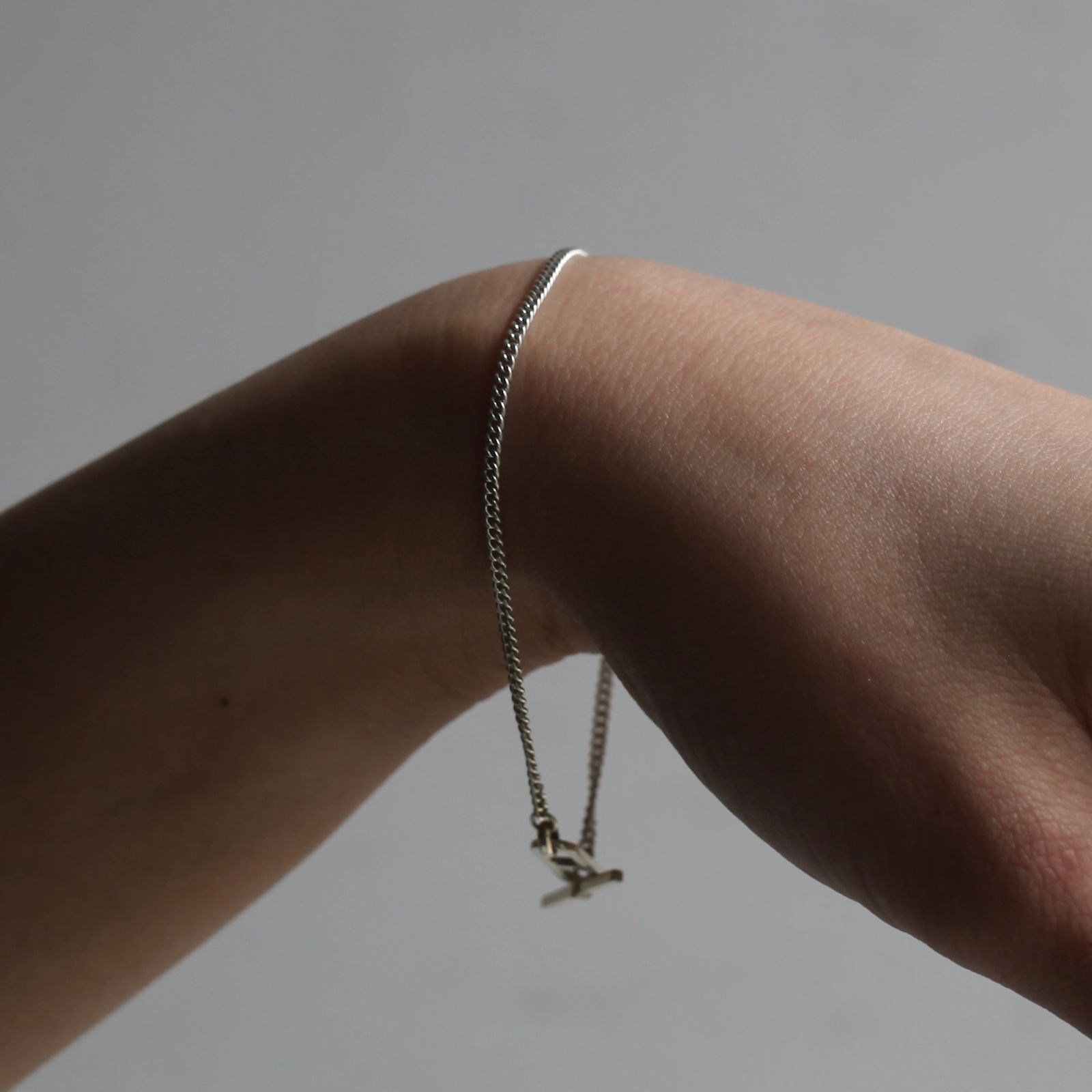 【残り一点】Curb Flat Anchor T-BAR Bracelet