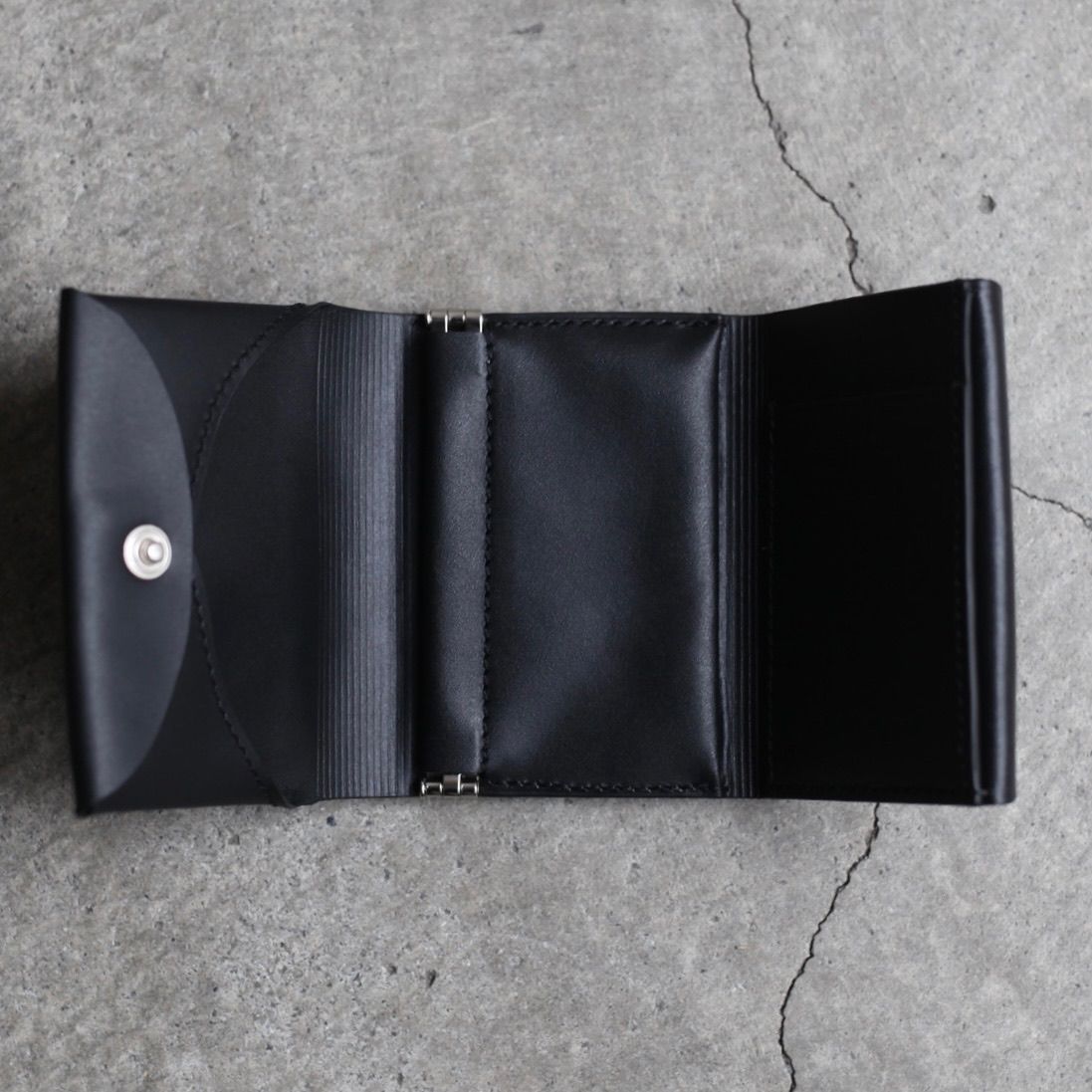 【残りわずか】Flap Trifold Wallet(THIN)