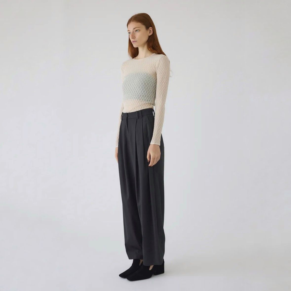 【再販売通知受付可能】Lace Knitting Tops