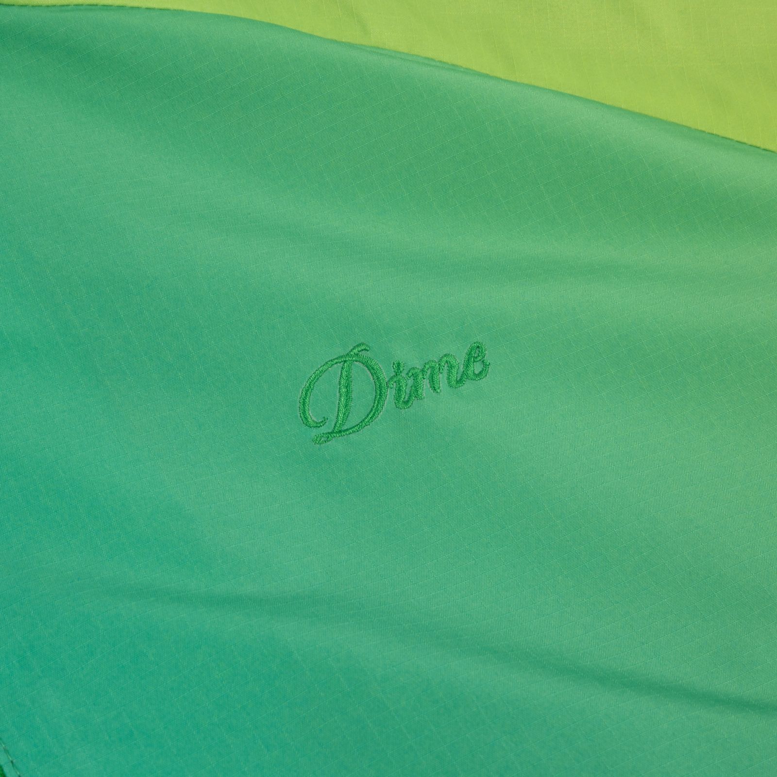 【残り一点】Gradient Windbreaker
