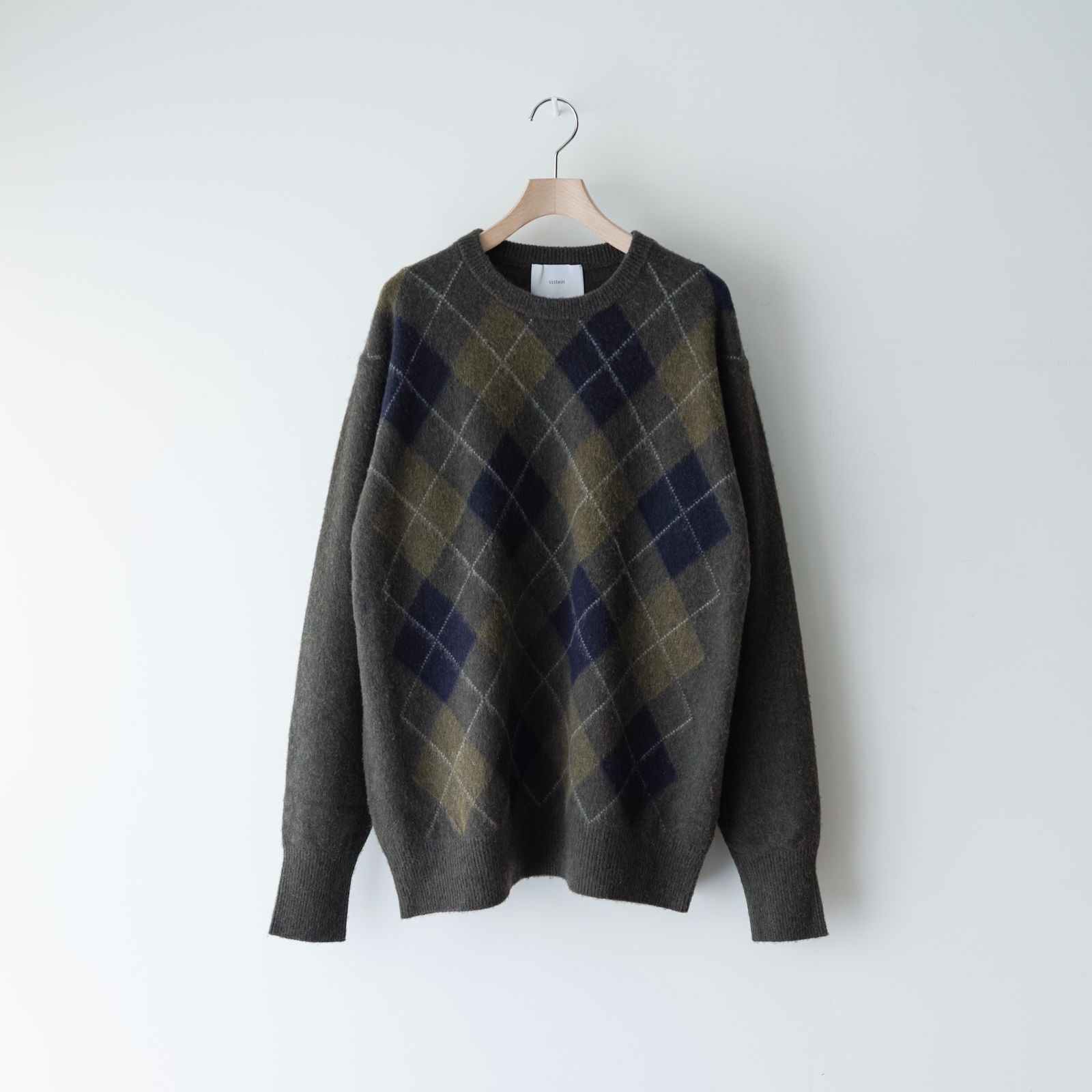 【残りわずか】Fine Wool Argyle Knit Crew Neck LS