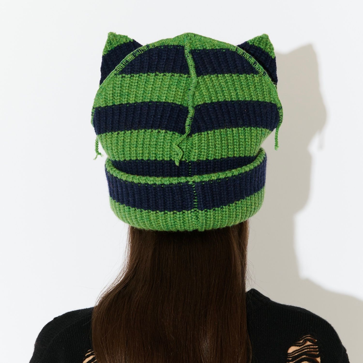 【残りわずか】Supersized Chunky Ears Beanie