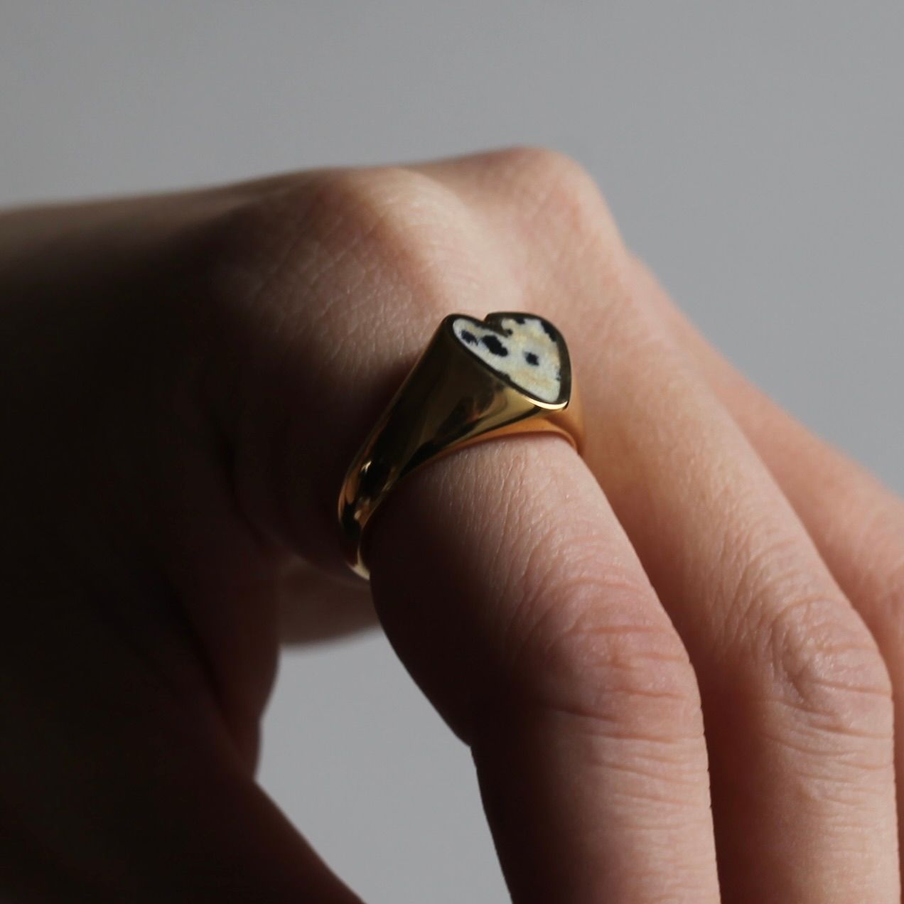 【お取り寄せ注文可能】Rough Heart Dalmatian Stone Ring(MD GRAY×GOLD)