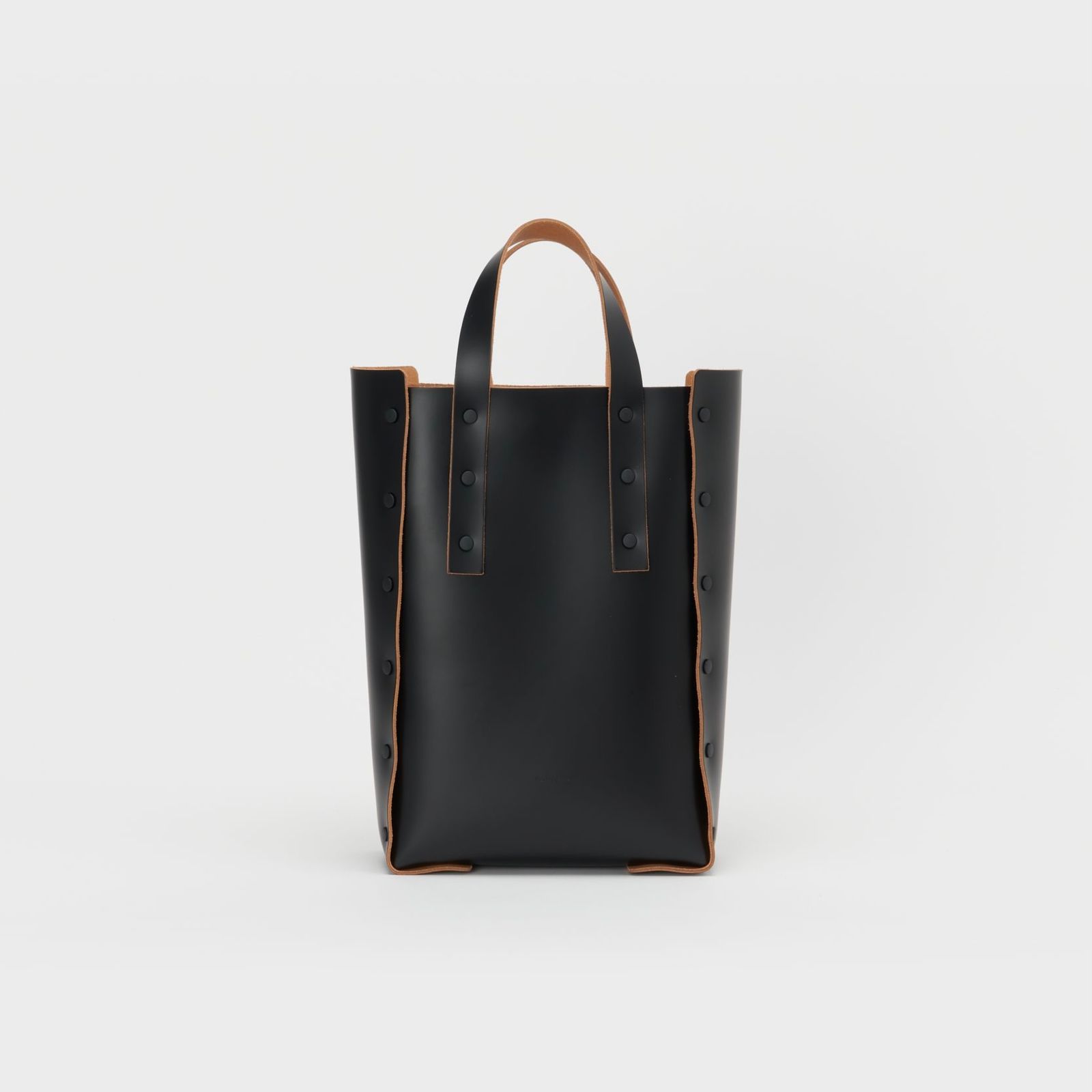 【次回入荷9月下旬予定】Assemble Hand Bag Tall_M(BLACK)