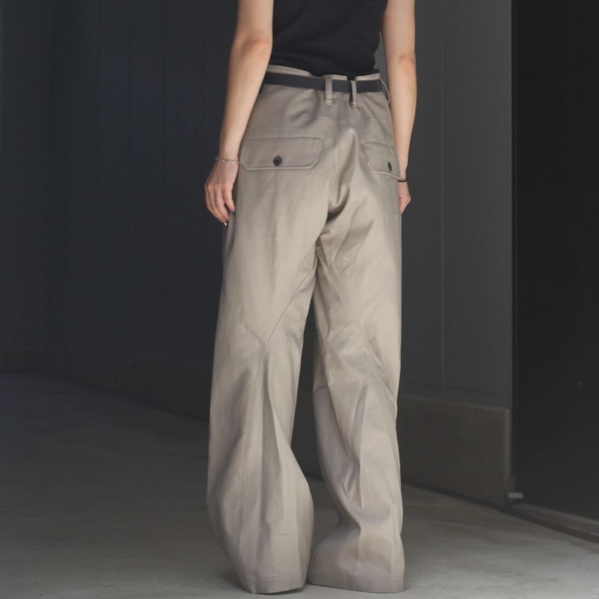 【残り一点】2Tucked Twisted Trousers